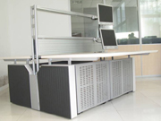 Financial Trade Table Uchida-DMOLO1